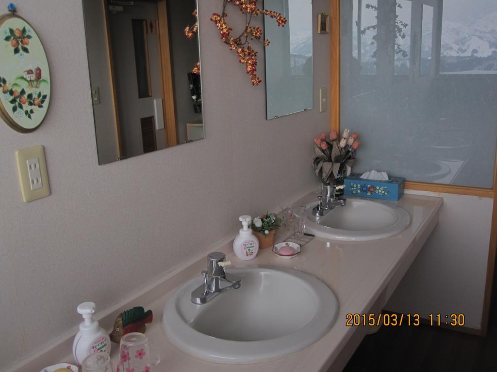 Apple Inn Takasaka Нодзава-Онсен Номер фото
