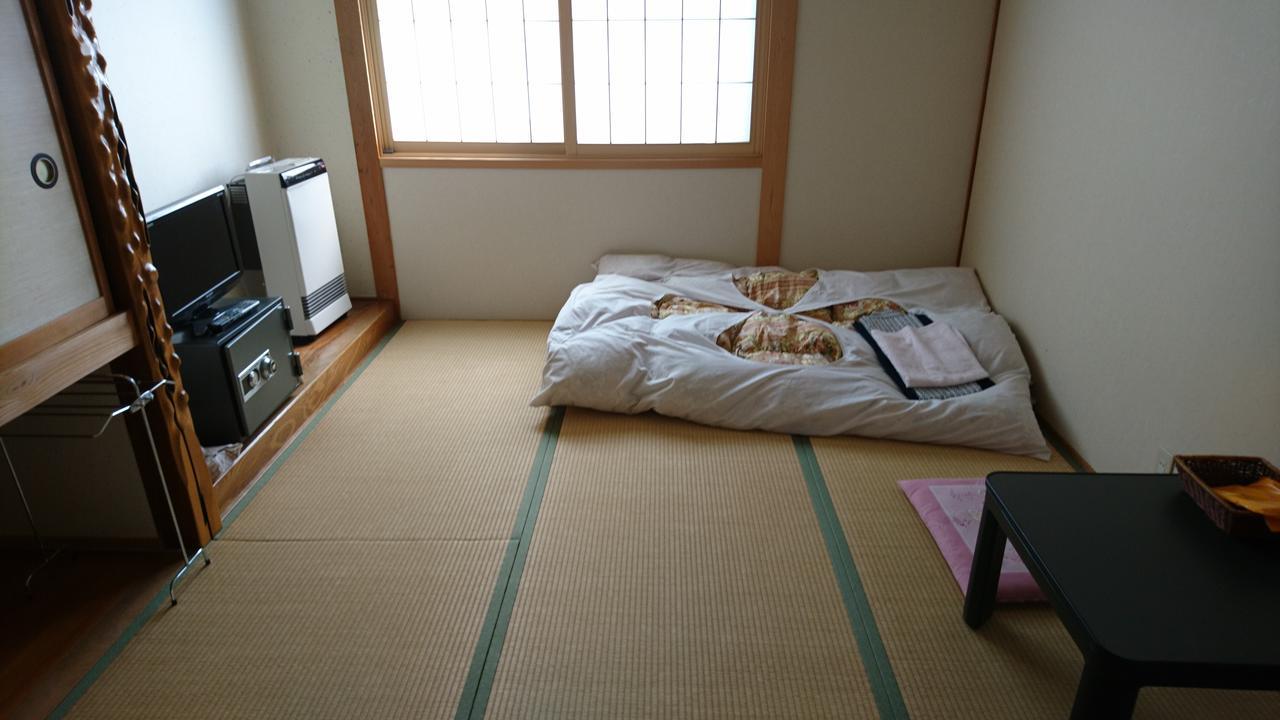 Apple Inn Takasaka Нодзава-Онсен Екстер'єр фото