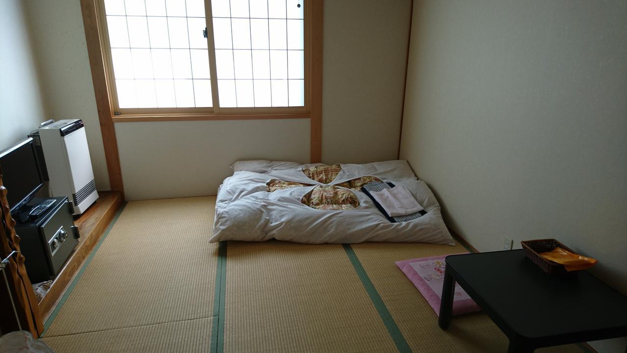 Apple Inn Takasaka Нодзава-Онсен Екстер'єр фото